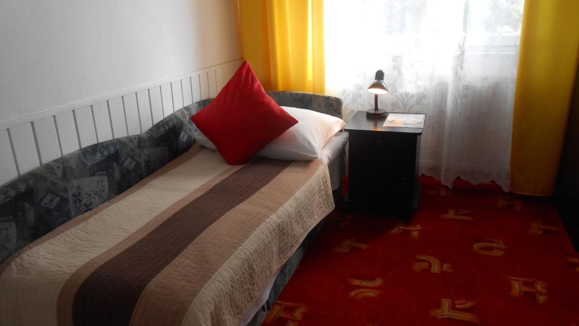 Hotel Leon Biała Podlaska Rom bilde